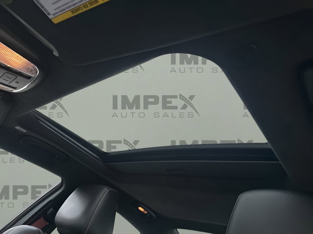 Used 2022 Dodge Charger SRT Hellcat image 11