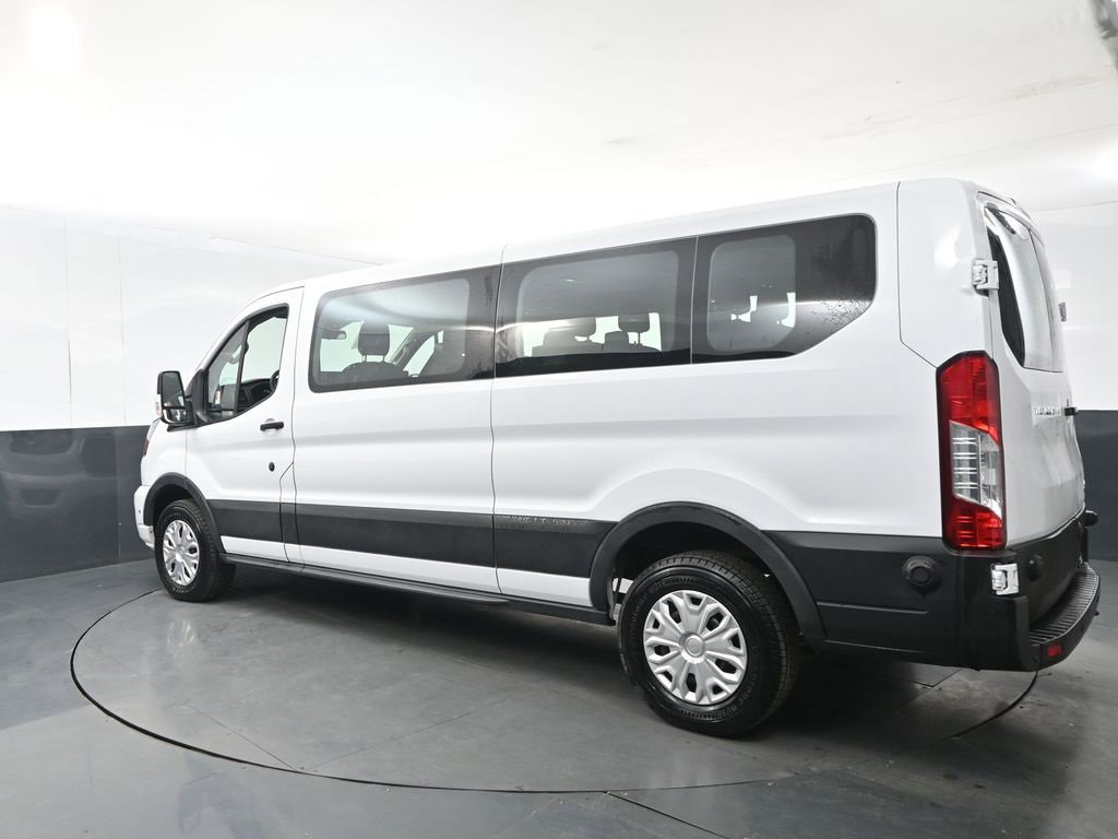 Used 2024 Ford Transit 350 XLT image 3