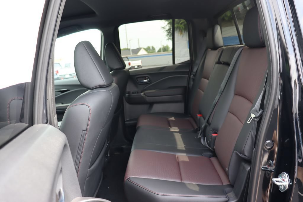 New 2026 Honda Ridgeline Black Edition image 12
