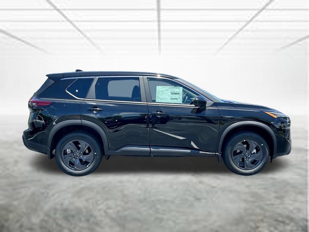New 2026 Nissan Rogue SV AWD/4WD image 4