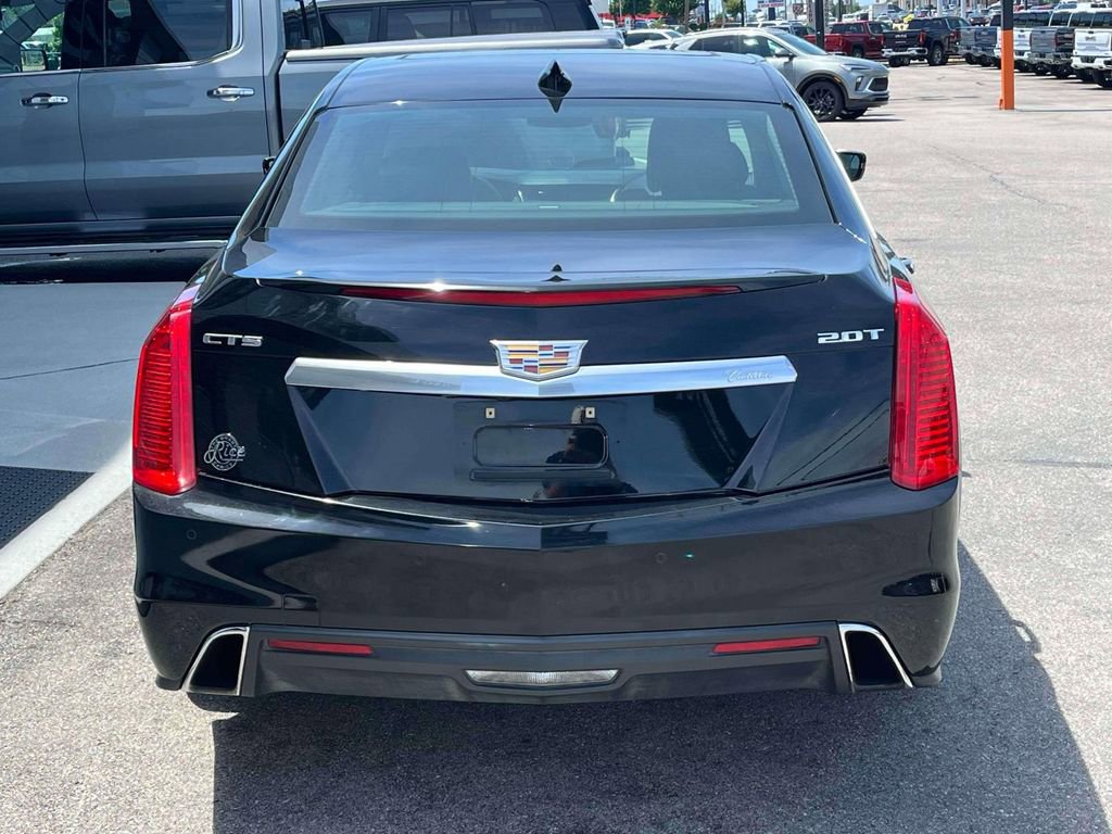 Used 2017 Cadillac CTS Luxury RWD image 4