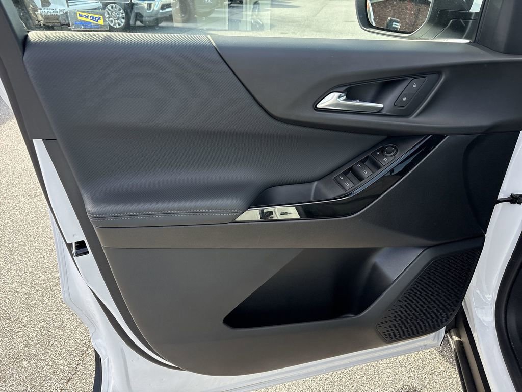 New 2026 Chevrolet Equinox LT image 23