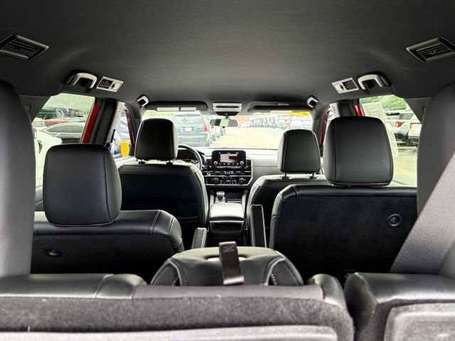 Used 2023 Nissan Pathfinder Rock Creek AWD/4WD image 32