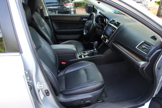 Used 2018 Subaru Outback 2.5i Limited AWD/4WD image 40