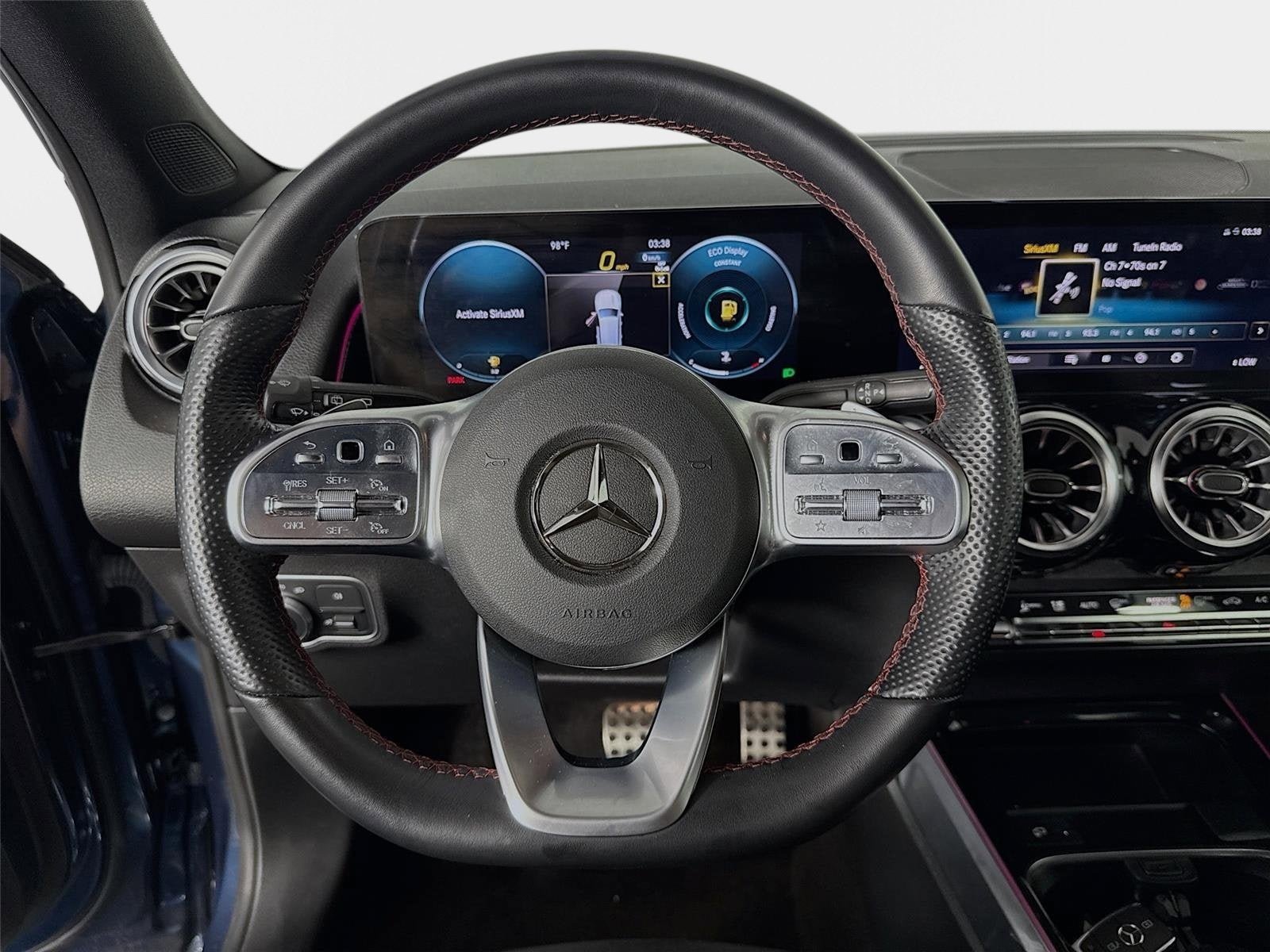 Used 2023 Mercedes-Benz GLB 250 w/ AMG Line image 13