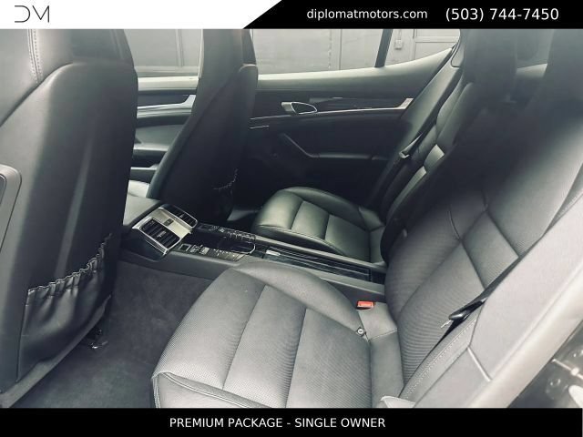 Used 2014 Porsche Panamera 4 AWD/4WD image 22