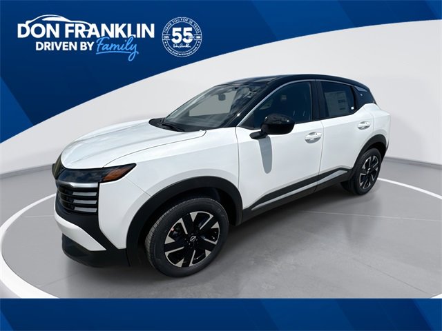 New 2025 Nissan Kicks SV