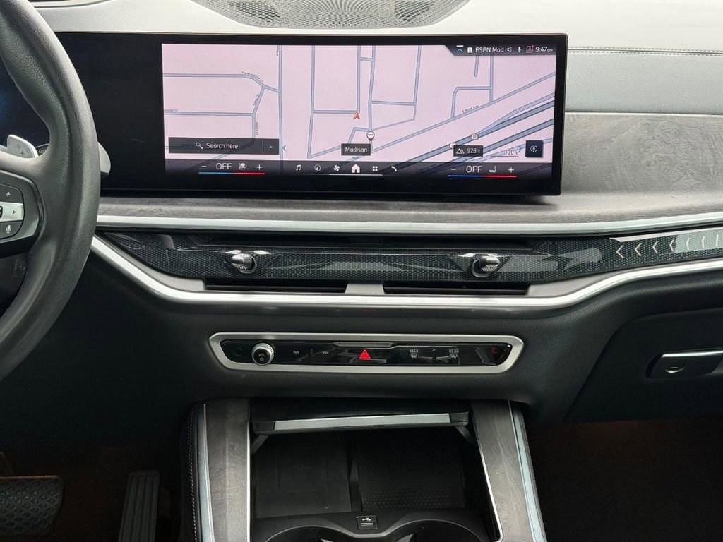 Certified 2024 BMW X5 xDrive40i w/ Premium Package AWD/4WD image 12