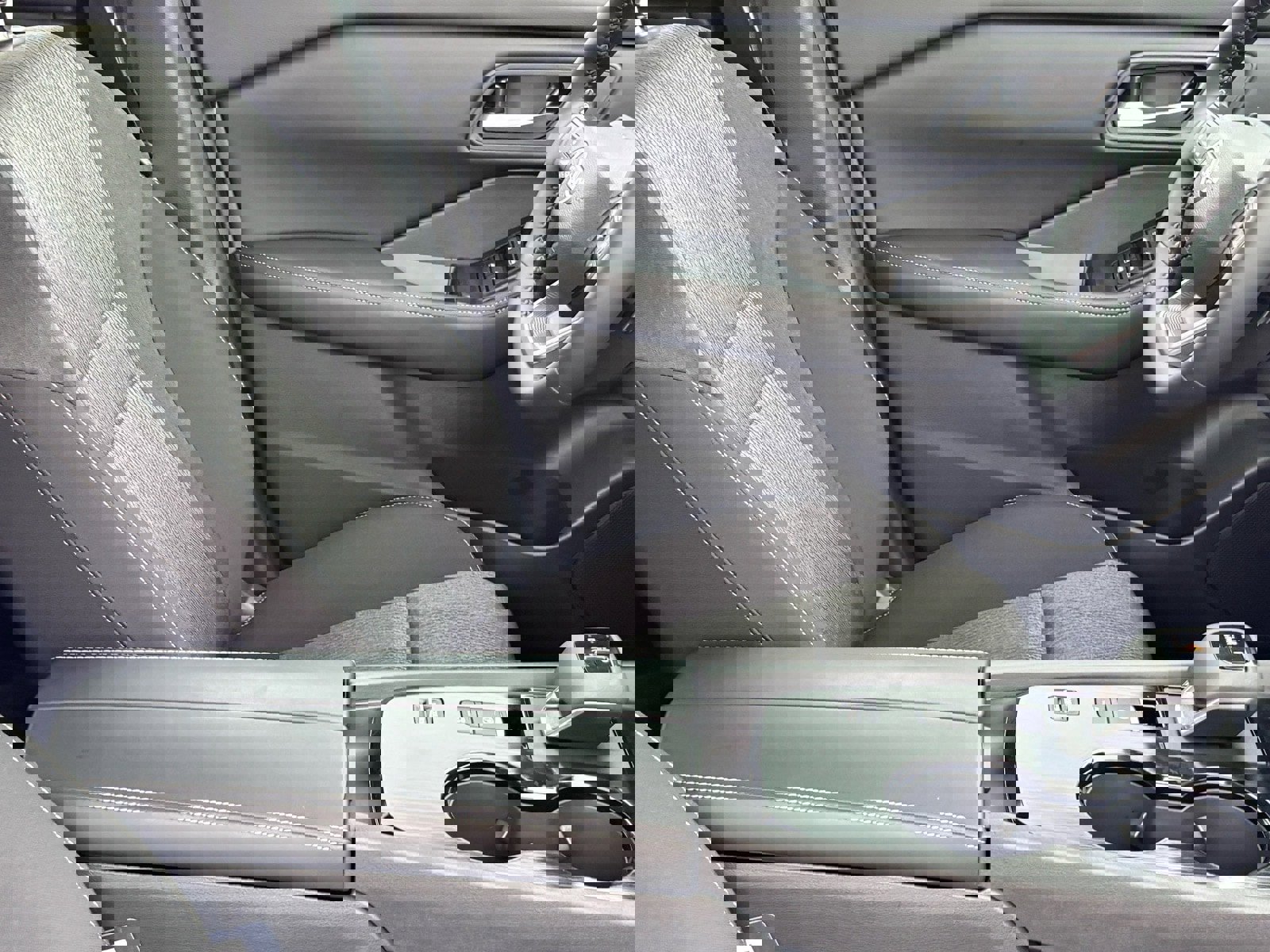 New 2026 Nissan Rogue SV image 12