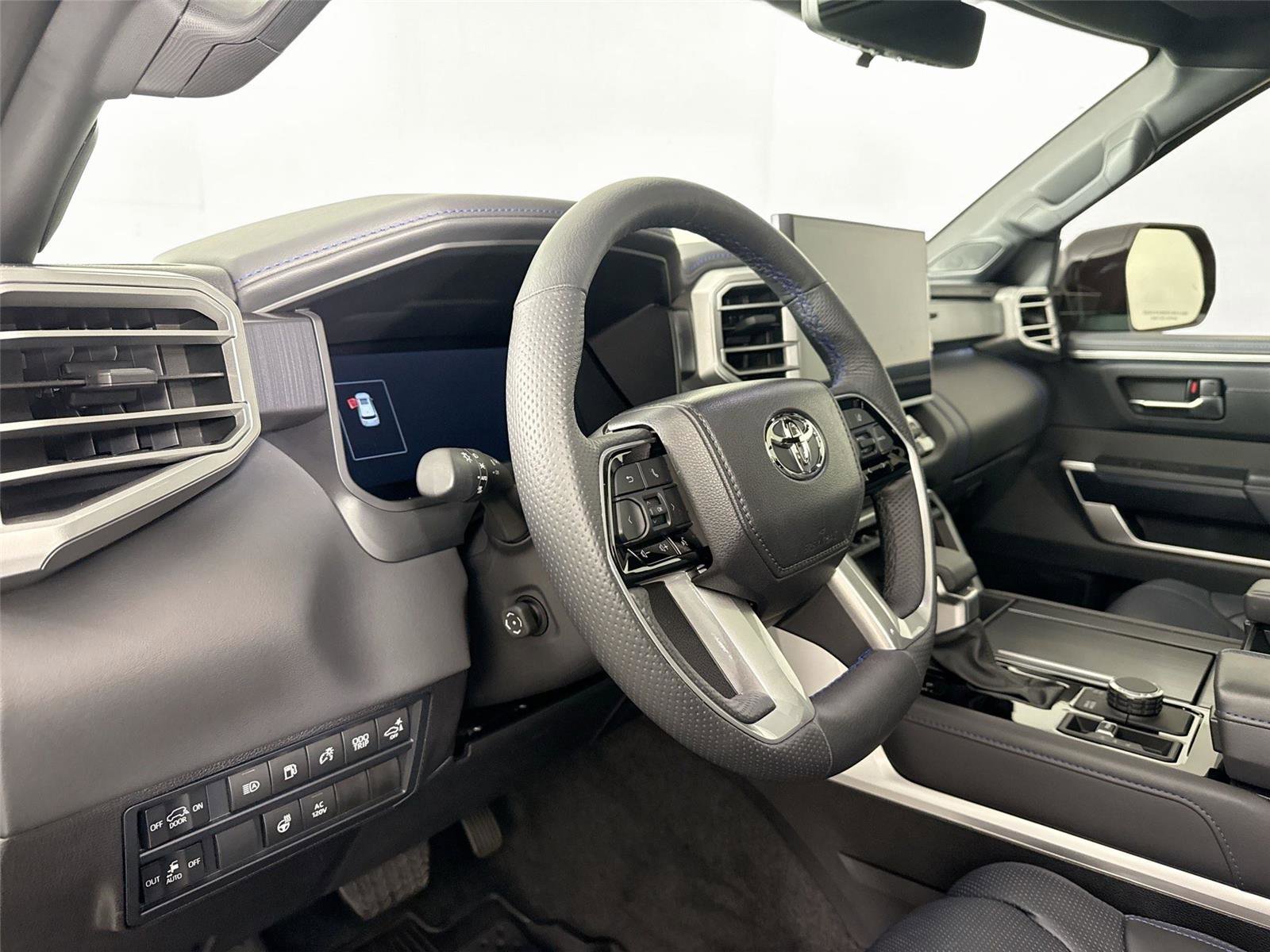 Certified 2025 Toyota Sequoia Platinum image 13