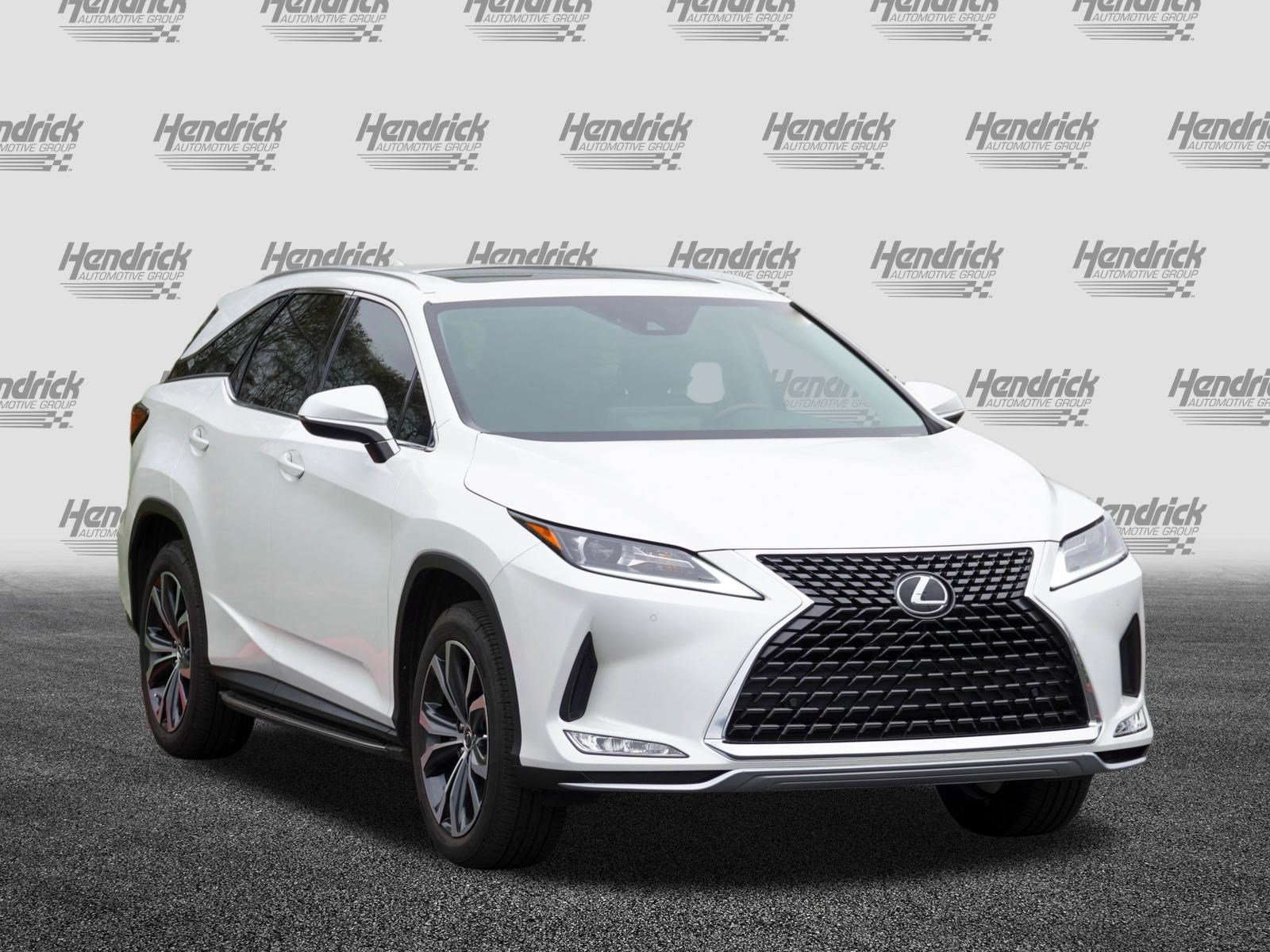 Used 2022 Lexus RX 350L 350L w/ Premium Package image 2