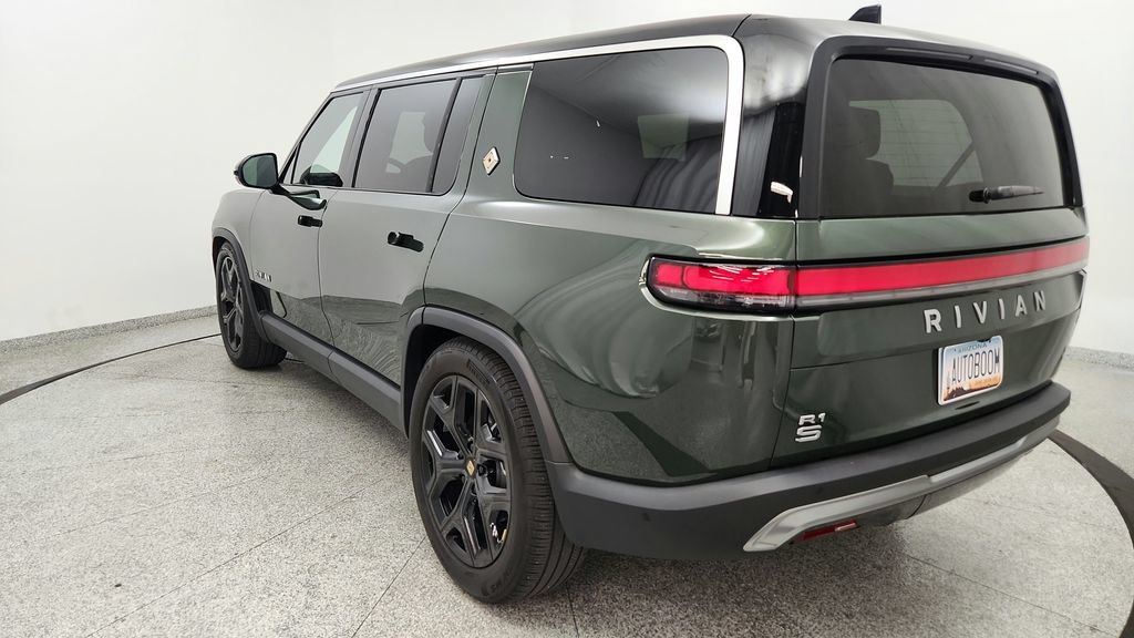 Used 2025 Rivian R1S Adventure Dual AWD/4WD image 29