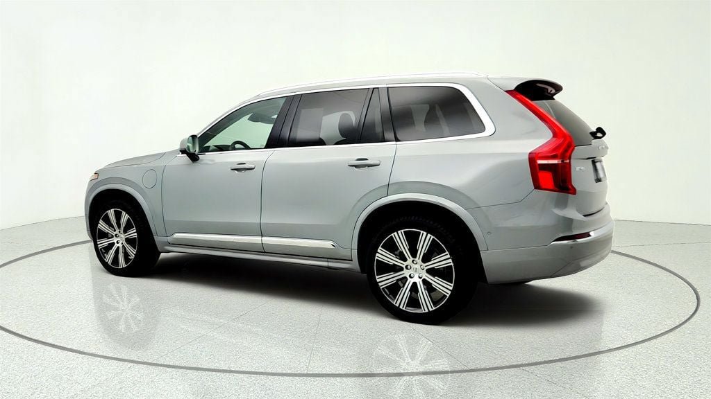Used 2025 Volvo XC90 T8 Plus AWD/4WD image 7