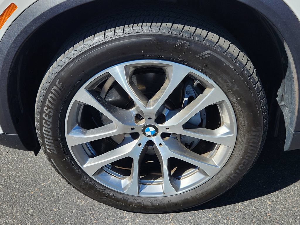 Used 2024 BMW X5 xDrive40i AWD/4WD image 18