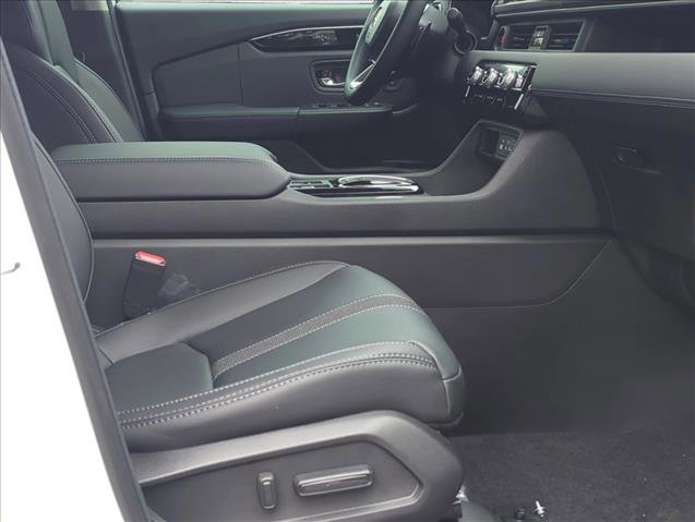 New 2025 Honda Pilot EX-L image 16