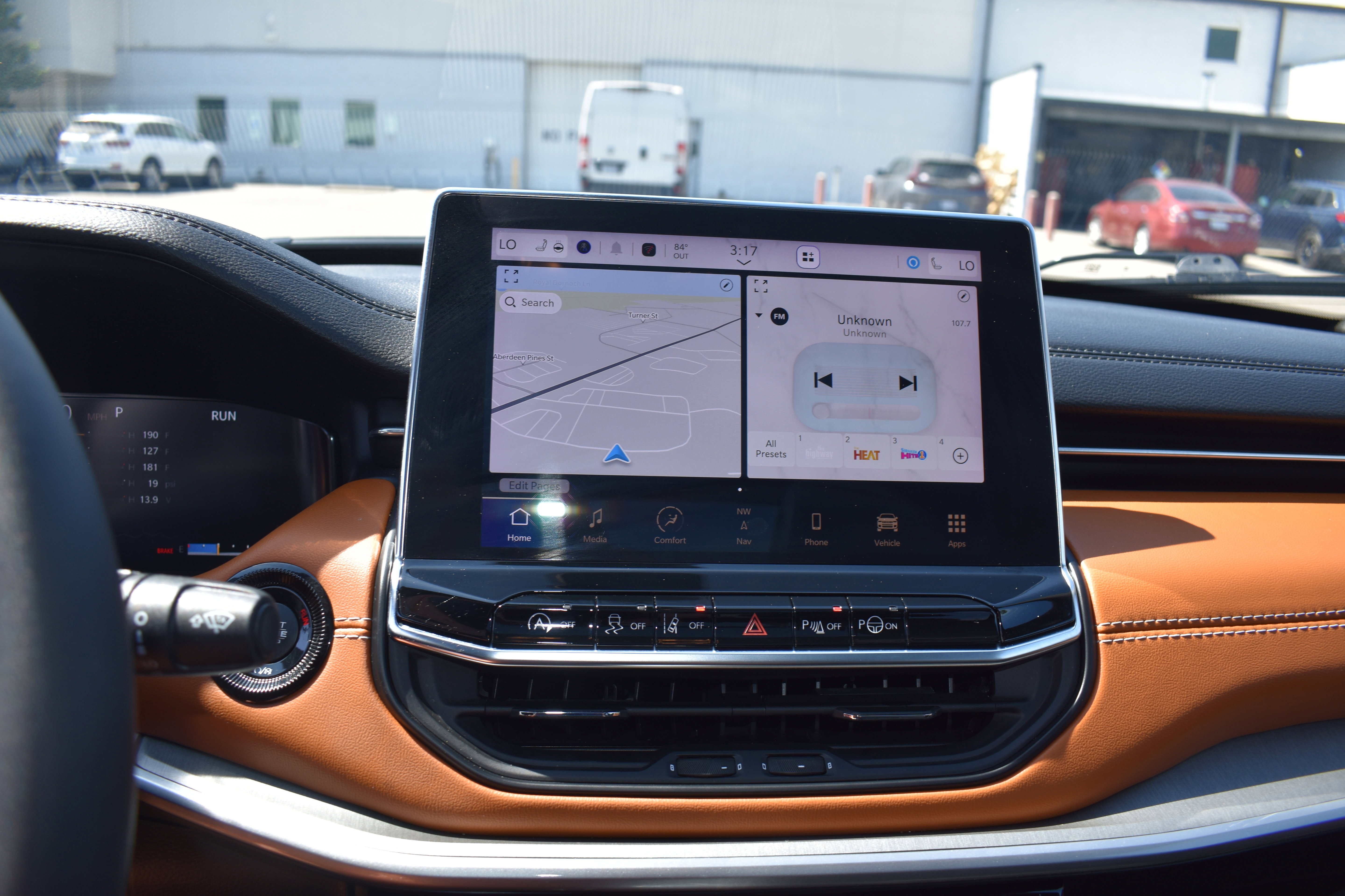 Used 2025 Jeep Compass Limited w/ Elite Group image 20