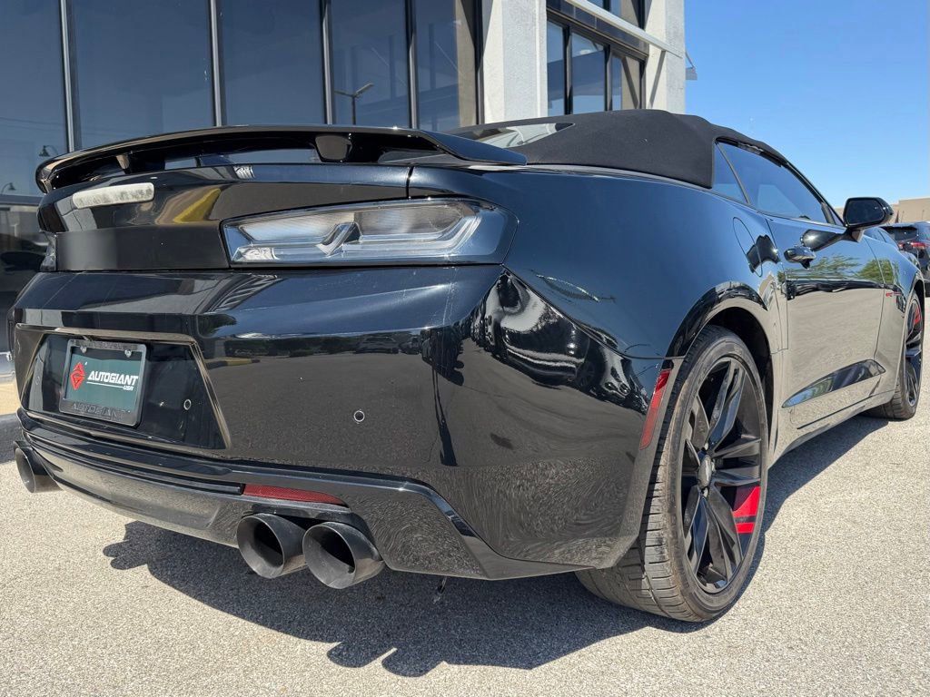 Used 2018 Chevrolet Camaro SS w/ Redline Edition RWD image 12