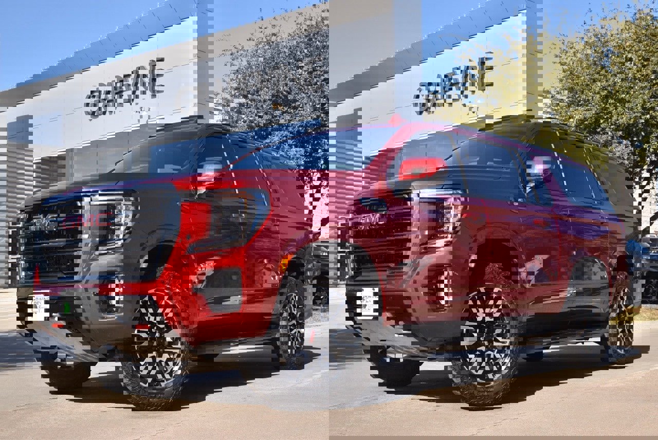 Used 2024 GMC Yukon XL AT4 w/ Technology Package