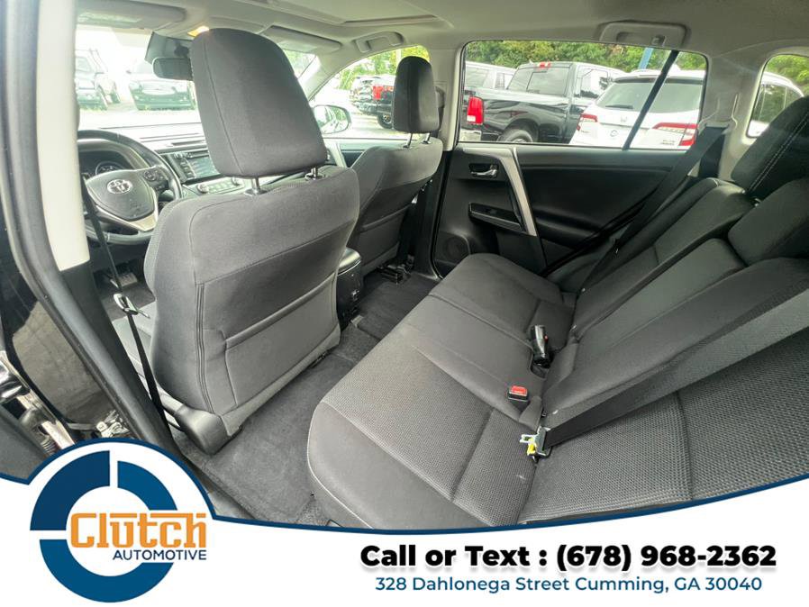Used 2018 Toyota RAV4 XLE image 16