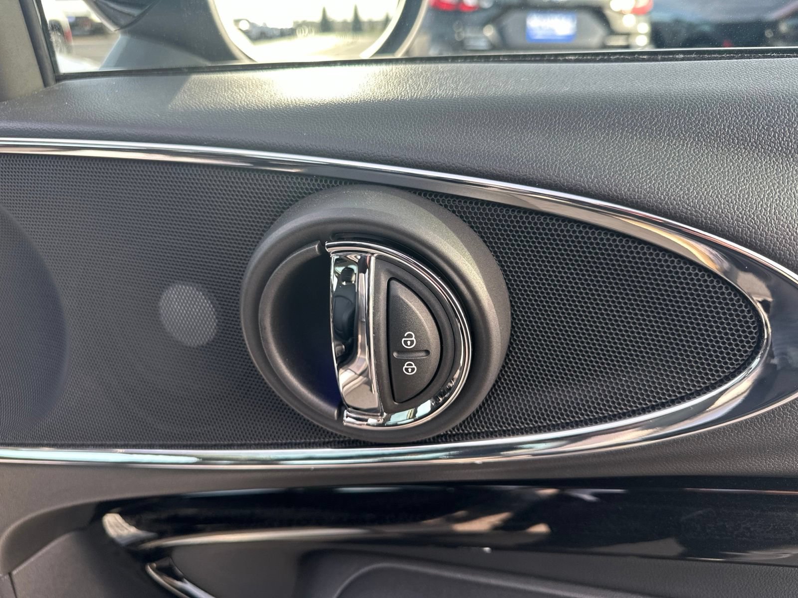 Used 2023 MINI Cooper Clubman S w/ Premium Package FWD image 46