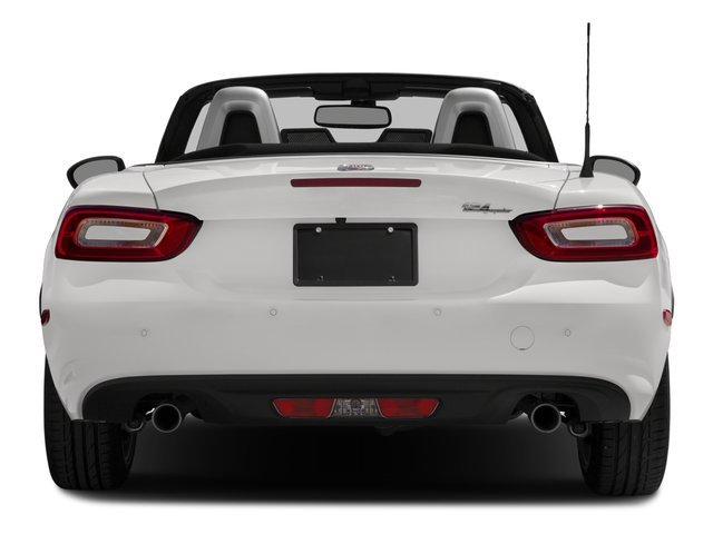Used 2017 FIAT 124 Spider Lusso RWD image 8