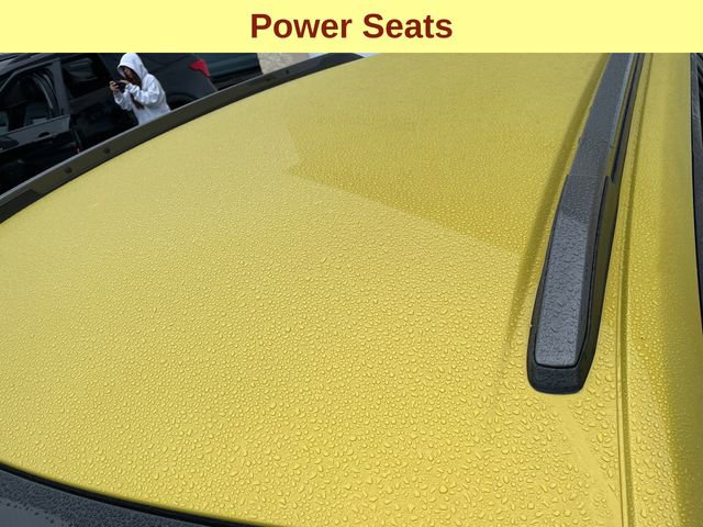 Used 2024 Chevrolet Trax ACTIV w/ Driver Confidence Package image 9