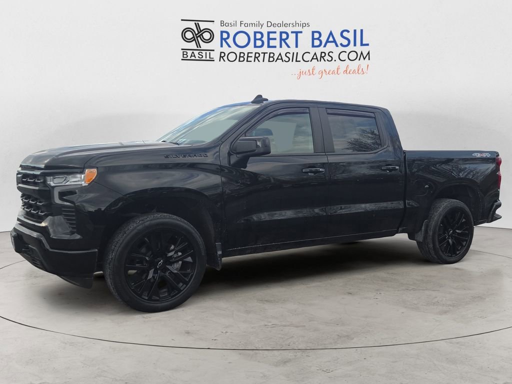 Used 2023 Chevrolet Silverado 1500 RST w/ LPO, Dark Essentials Package image 2