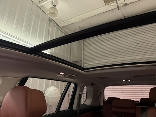 Used 2025 BMW X7 xDrive40i image 38