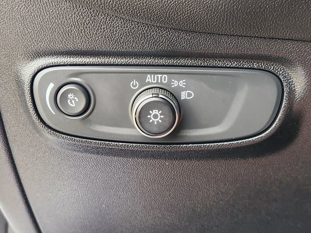 Used 2019 Chevrolet Equinox LT FWD image 21