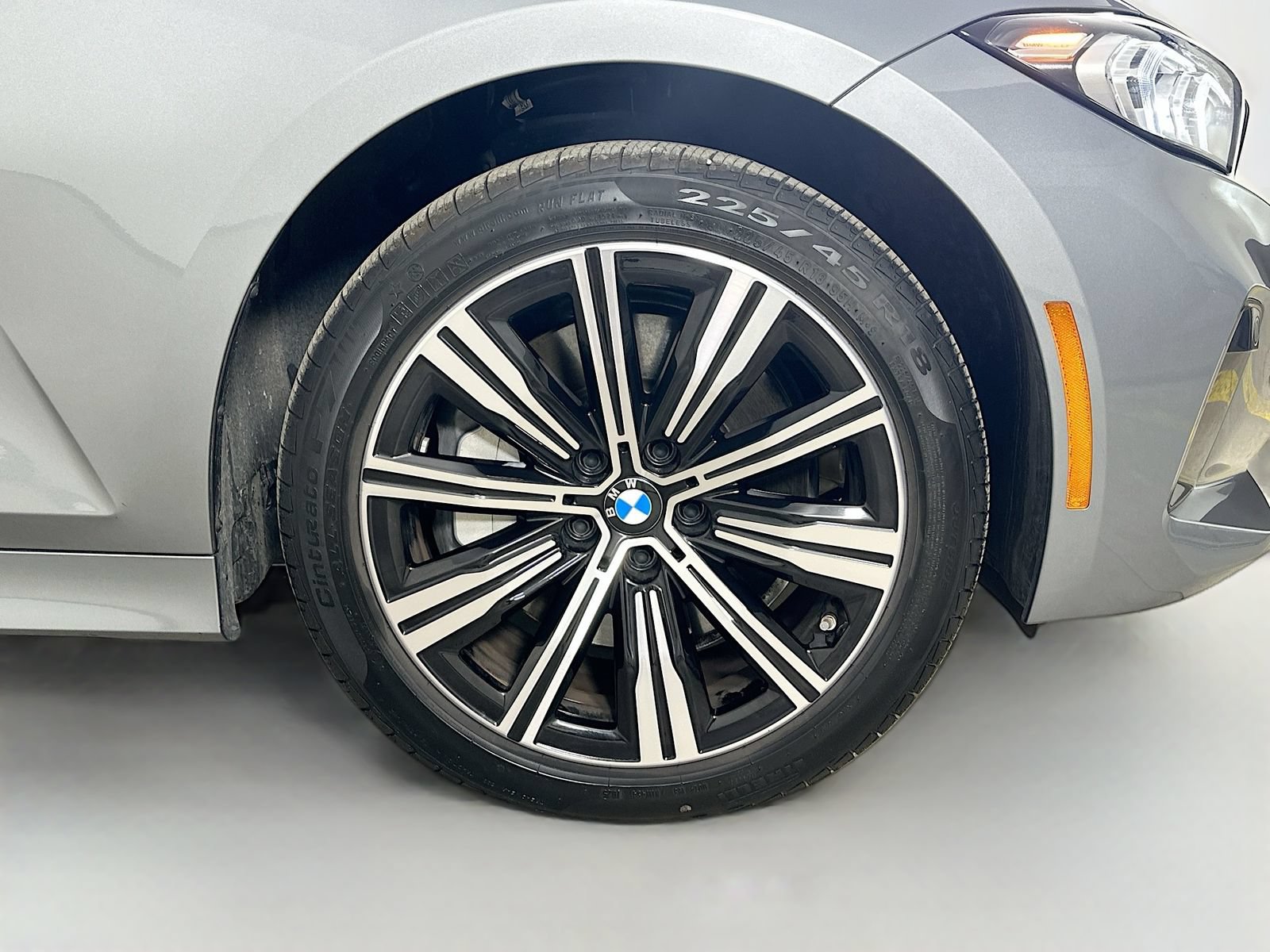 Used 2025 BMW 330i xDrive Sedan AWD/4WD image 10