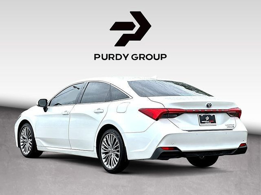 Used 2022 Toyota Avalon Limited w/ Advanced Safety Package FWD image 6