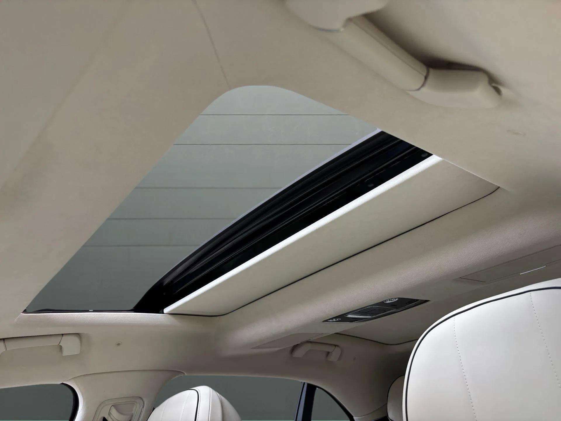 New 2025 Bentley Flying Spur Plug-In Hybrid image 31