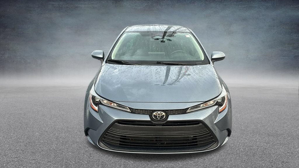 Used 2024 Toyota Corolla LE FWD image 7