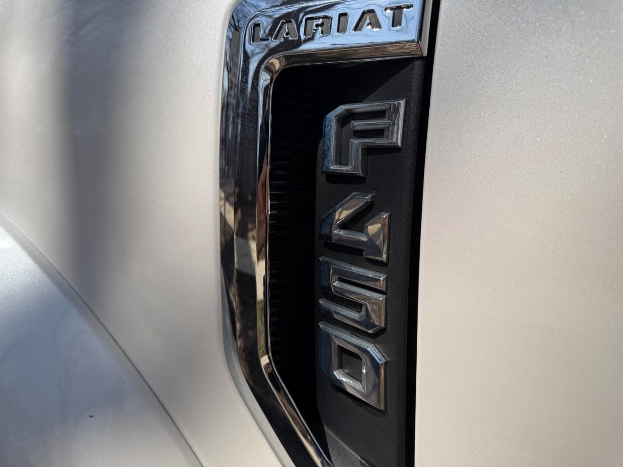 Used 2017 Ford F450 Lariat w/ Lariat Ultimate Package image 13