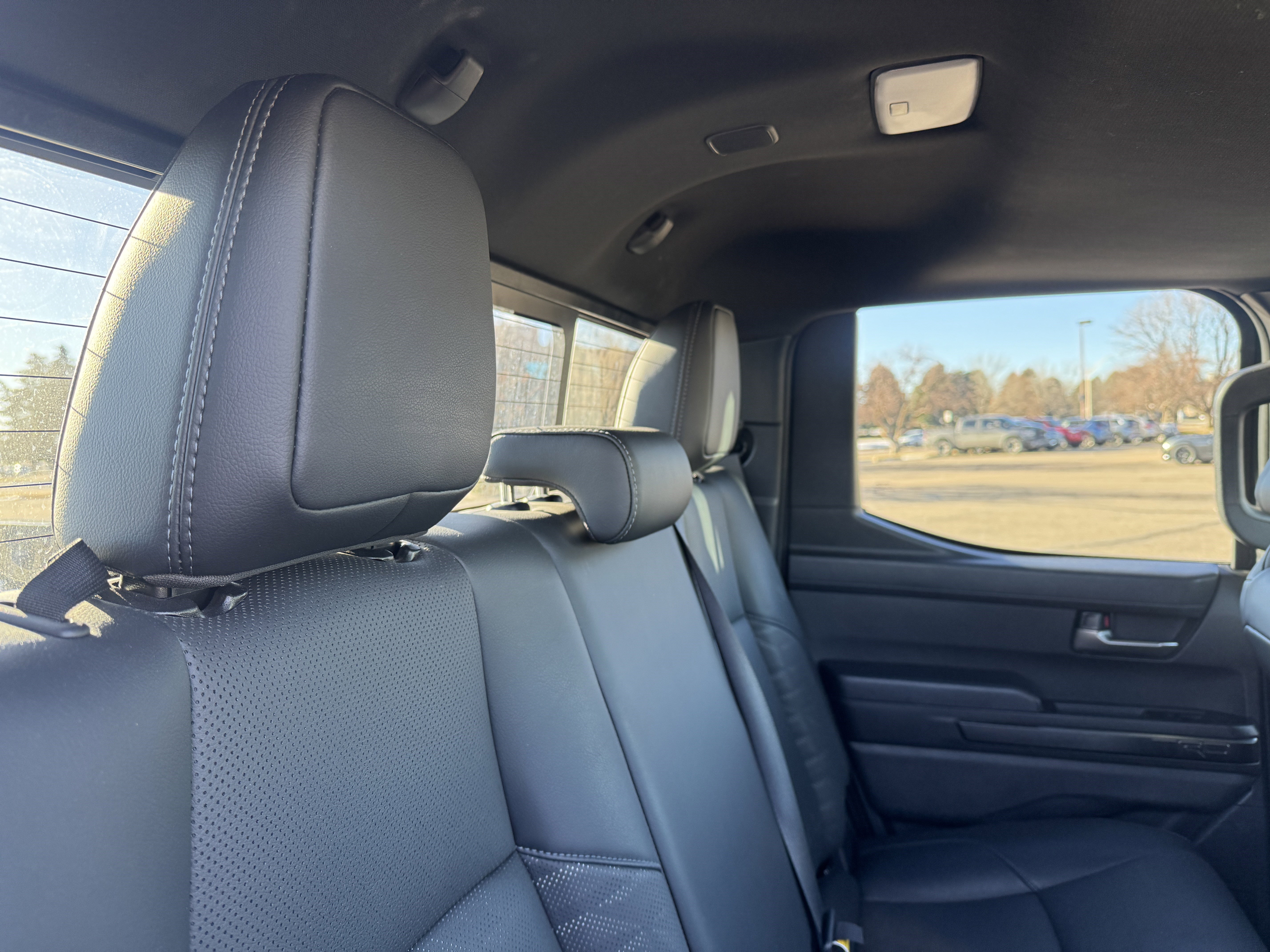 Used 2025 Toyota Tacoma TRD Off-Road image 18