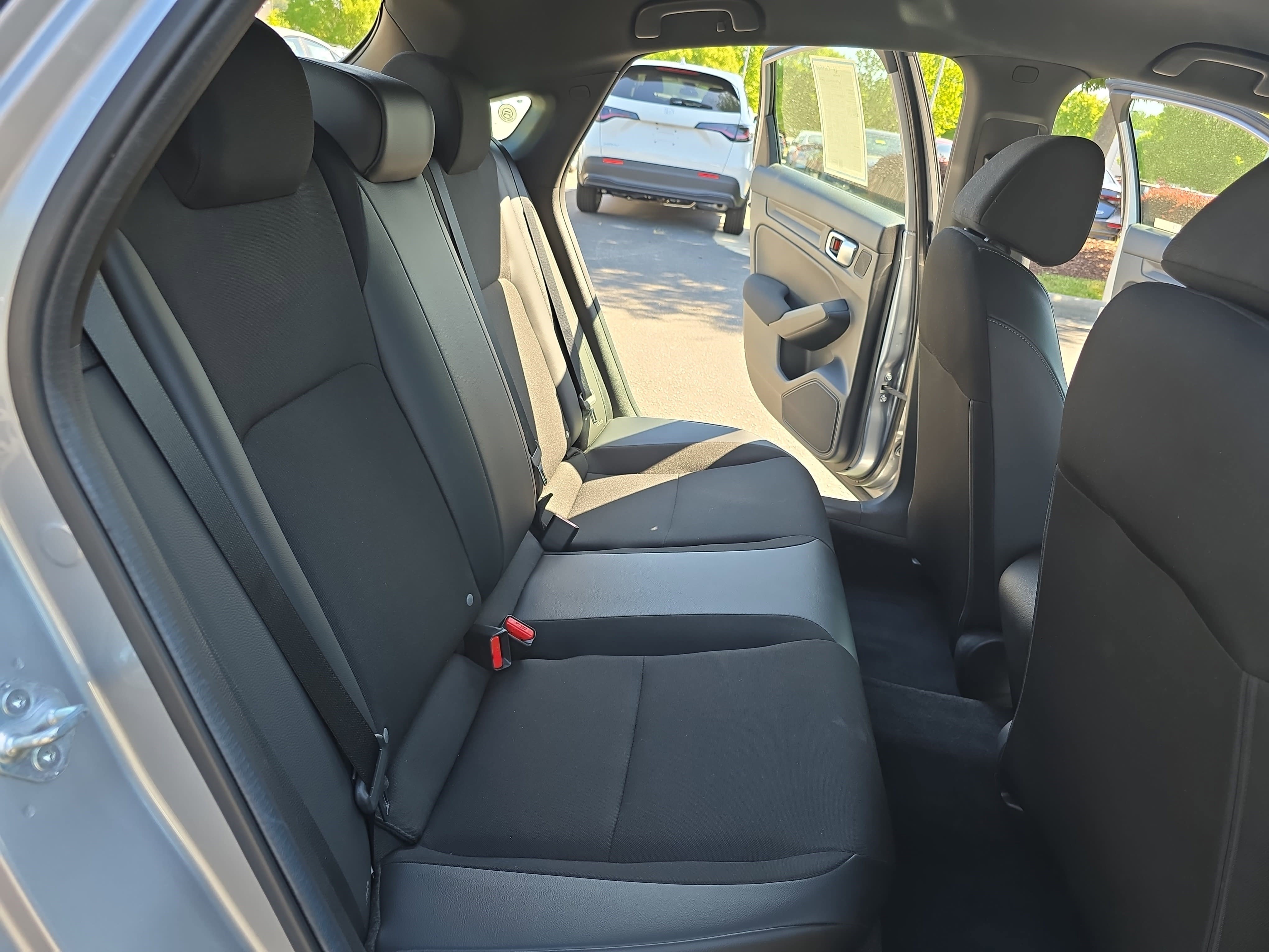 Used 2023 Honda Civic Sport image 12