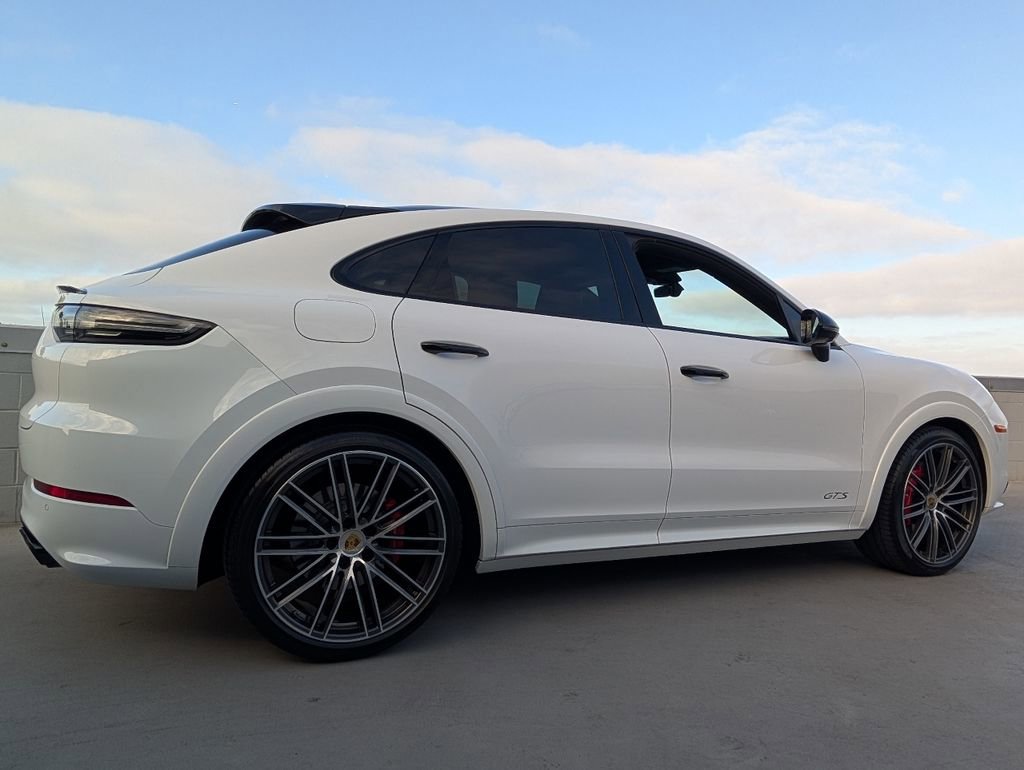 Certified 2022 Porsche Cayenne GTS image 24