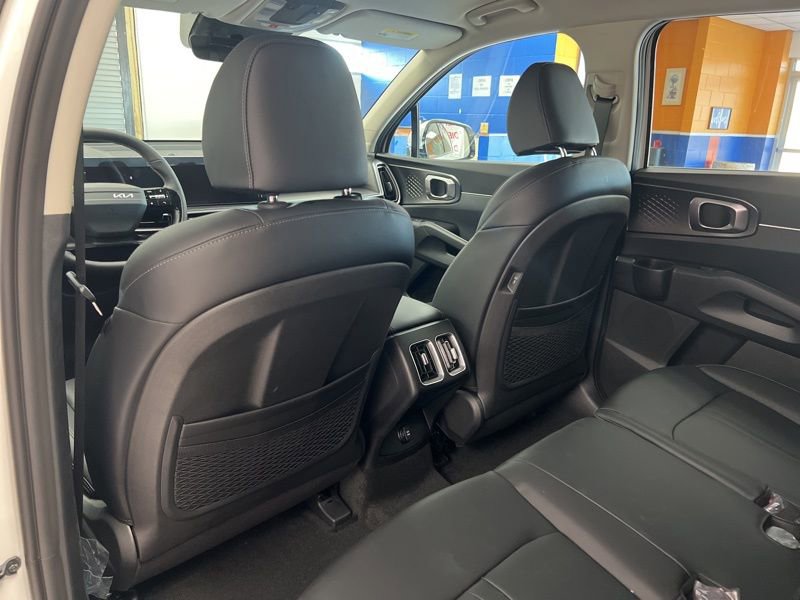 New 2026 Kia Sorento EX AWD/4WD image 18