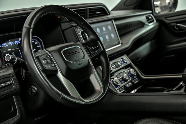Used 2021 GMC Yukon Denali image 13