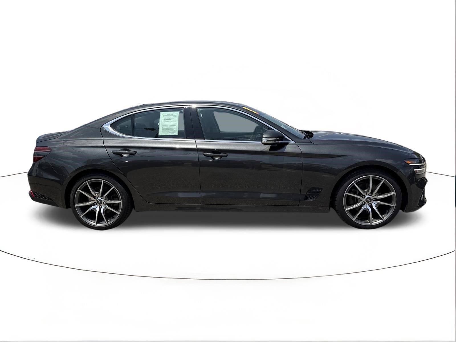 Used 2023 Genesis G70 2.0T RWD image 2