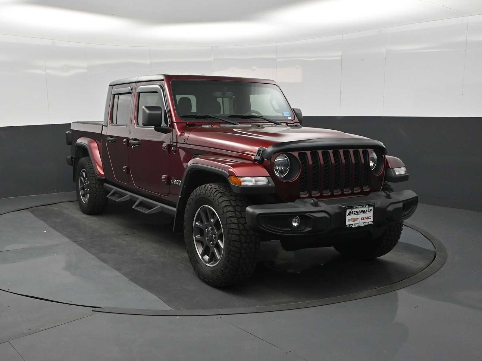 Used 2021 Jeep Gladiator Overland w/ Popular Equipment Package AWD/4WD image 3