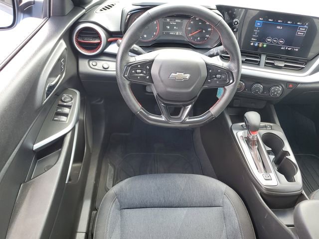 Certified 2024 Chevrolet Trax RS w/ Driver Confidence Package FWD image 11