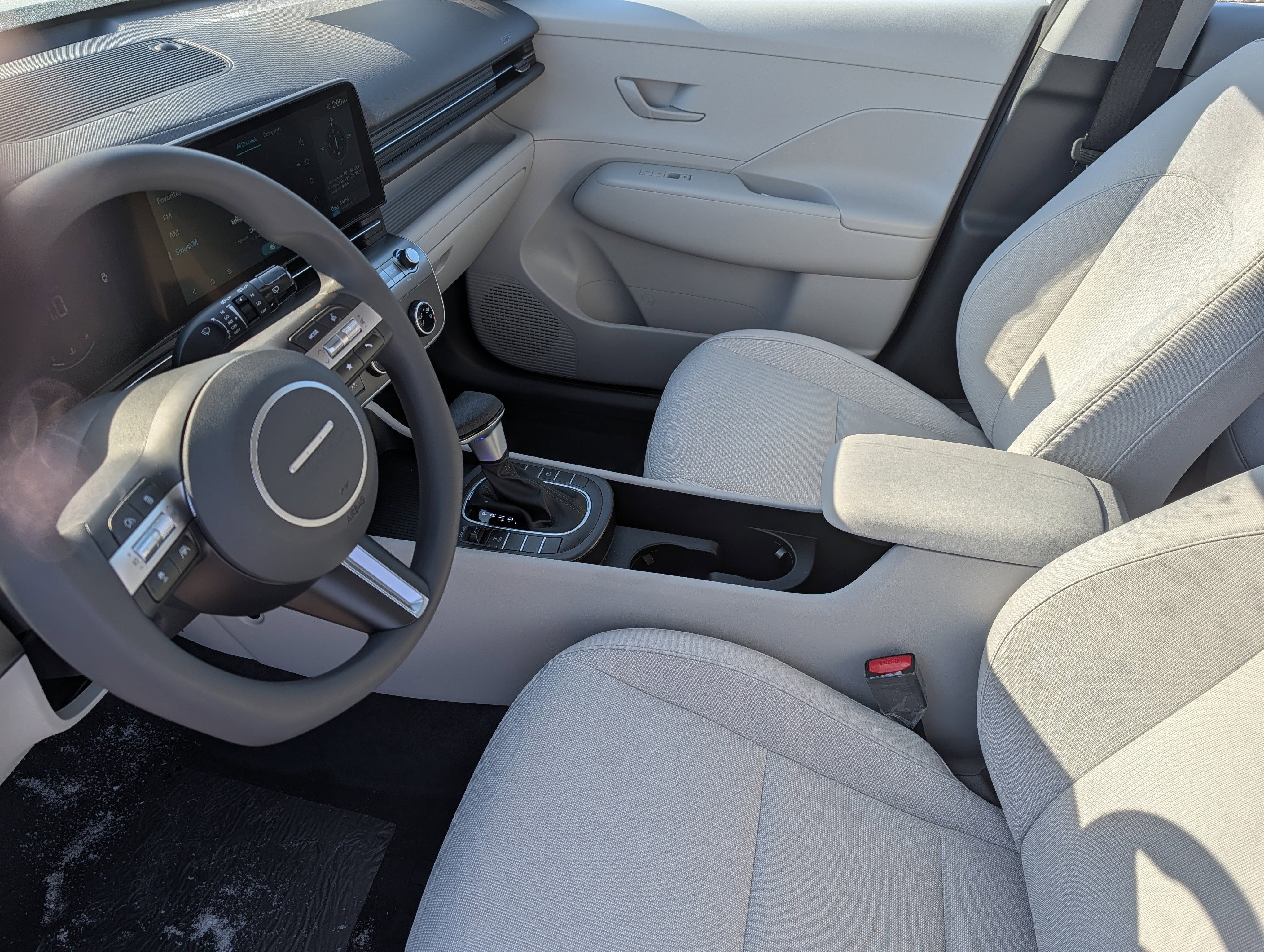 New 2026 Hyundai Kona SE image 8