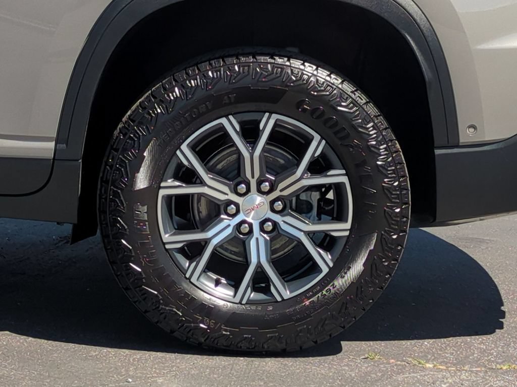 New 2026 GMC Acadia AT4 w/ Super Cruise Package AWD/4WD image 34
