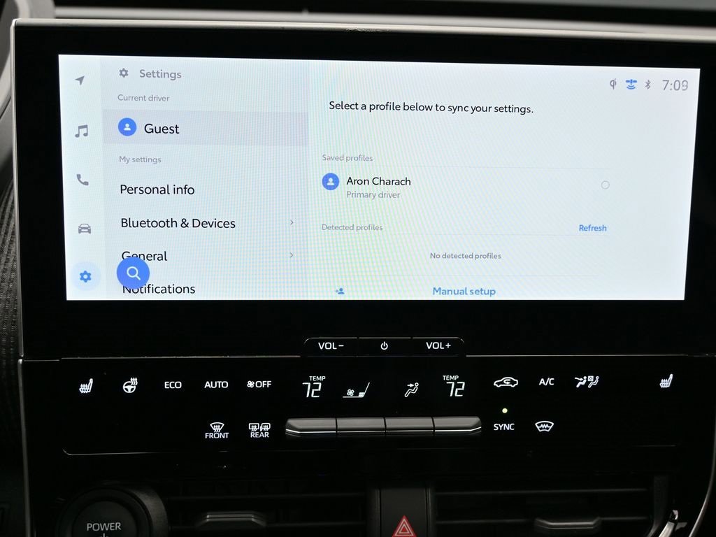 Used 2024 Toyota bZ4X XLE w/ Weather Package image 25