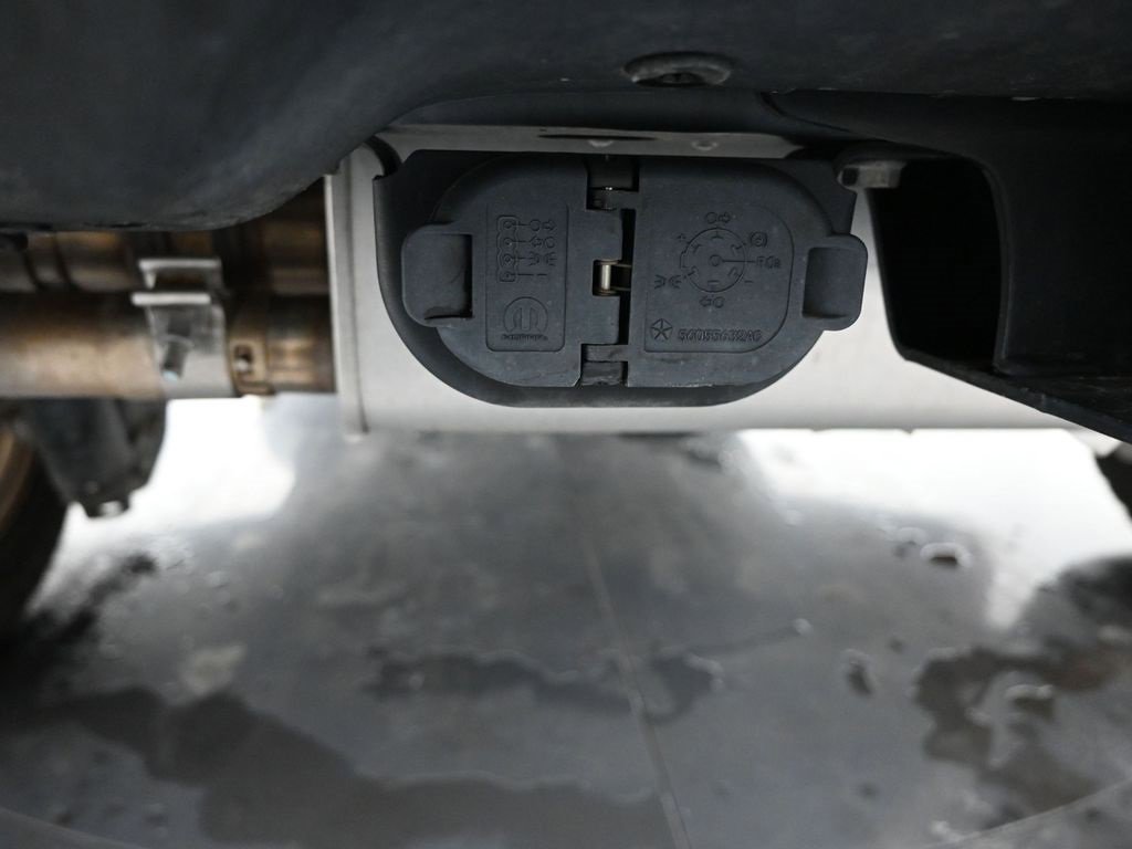 Used 2022 Jeep Wrangler Unlimited Rubicon w/ Trailer Tow Package image 47