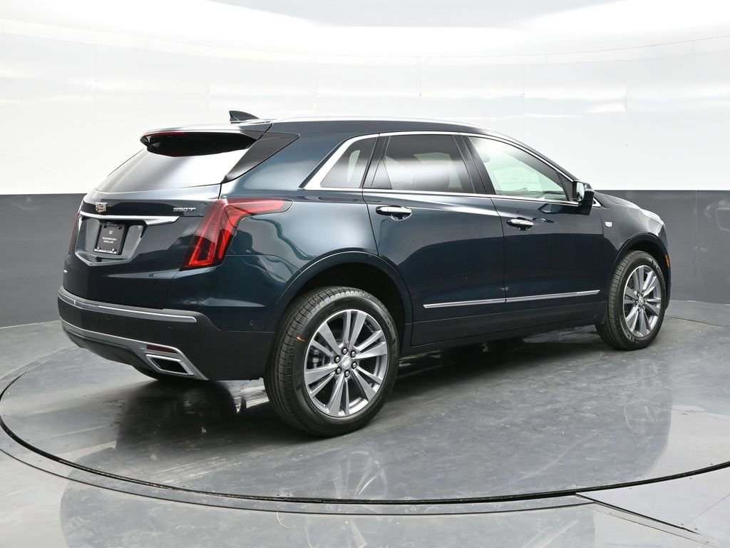 New 2026 Cadillac XT5 Premium Luxury w/ LPO, Floor Liner Package image 7