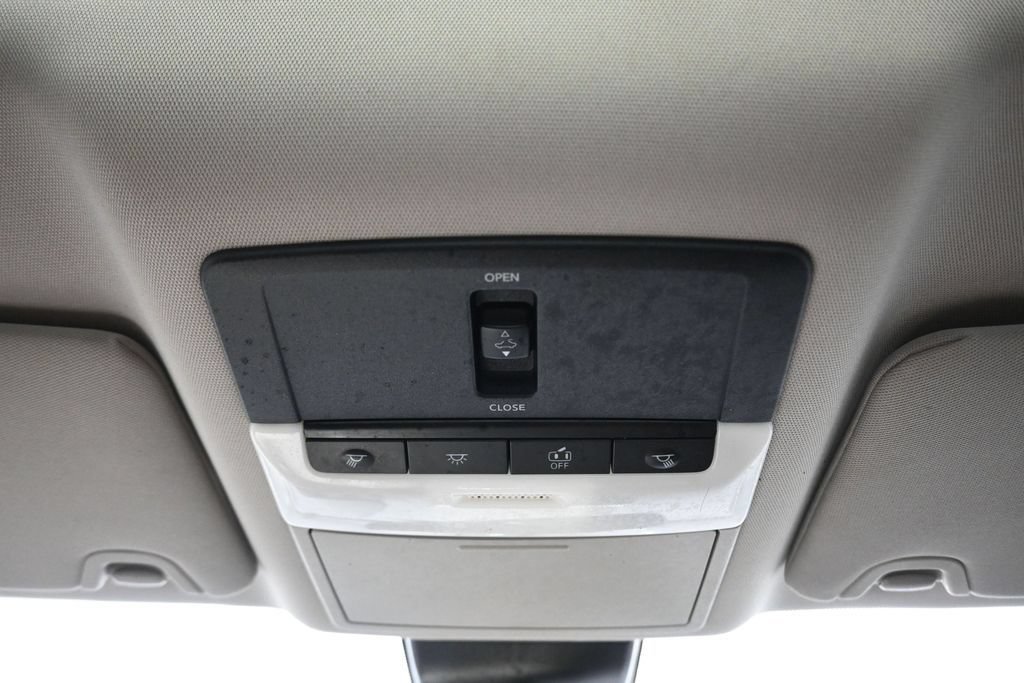 Used 2019 Nissan Altima 2.5 SV AWD/4WD image 24