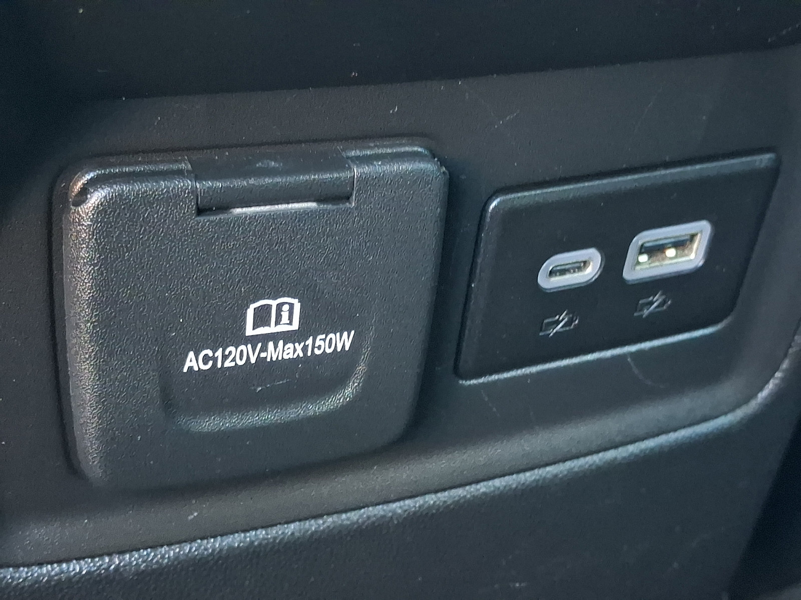 Used 2023 GMC Acadia SLE w/ Driver Convenience Package AWD/4WD image 13