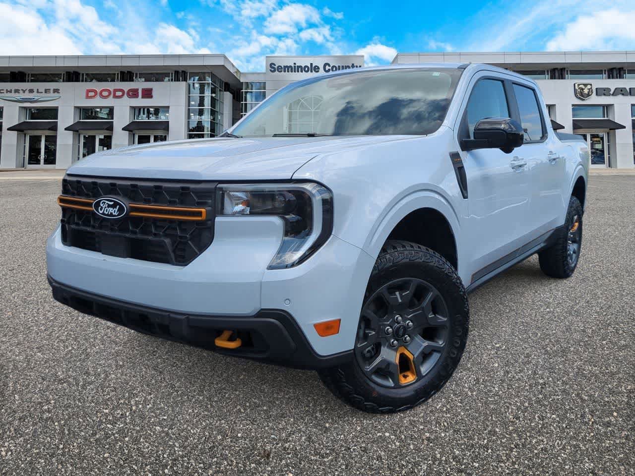 Used 2025 Ford Maverick Tremor AWD/4WD image 1